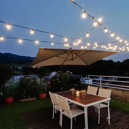 펜션 Panoramic Penthouse With Private Roof Top Garden La Casadila Galbiate